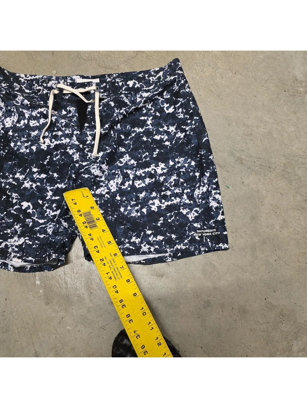 Saturdays New York City  Swim Short Men Small 31 Blue Paint Splatter Cruise